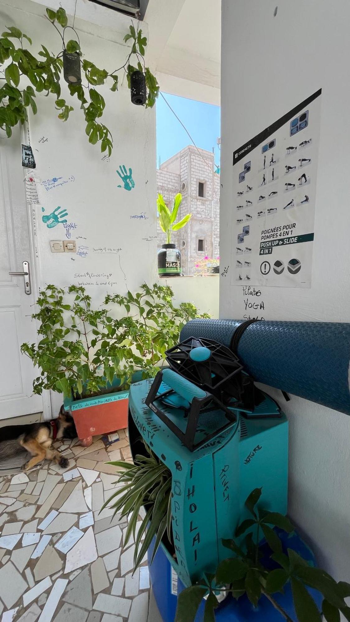Dar Dyali Rooftop ⁿᵉᵃʳ ⁿᵍᵒʳ ᵇᵉᵃᶜʰ ᵃⁿᵈ ⁱˢˡᵃⁿᵈ Dakar Ngoại thất bức ảnh