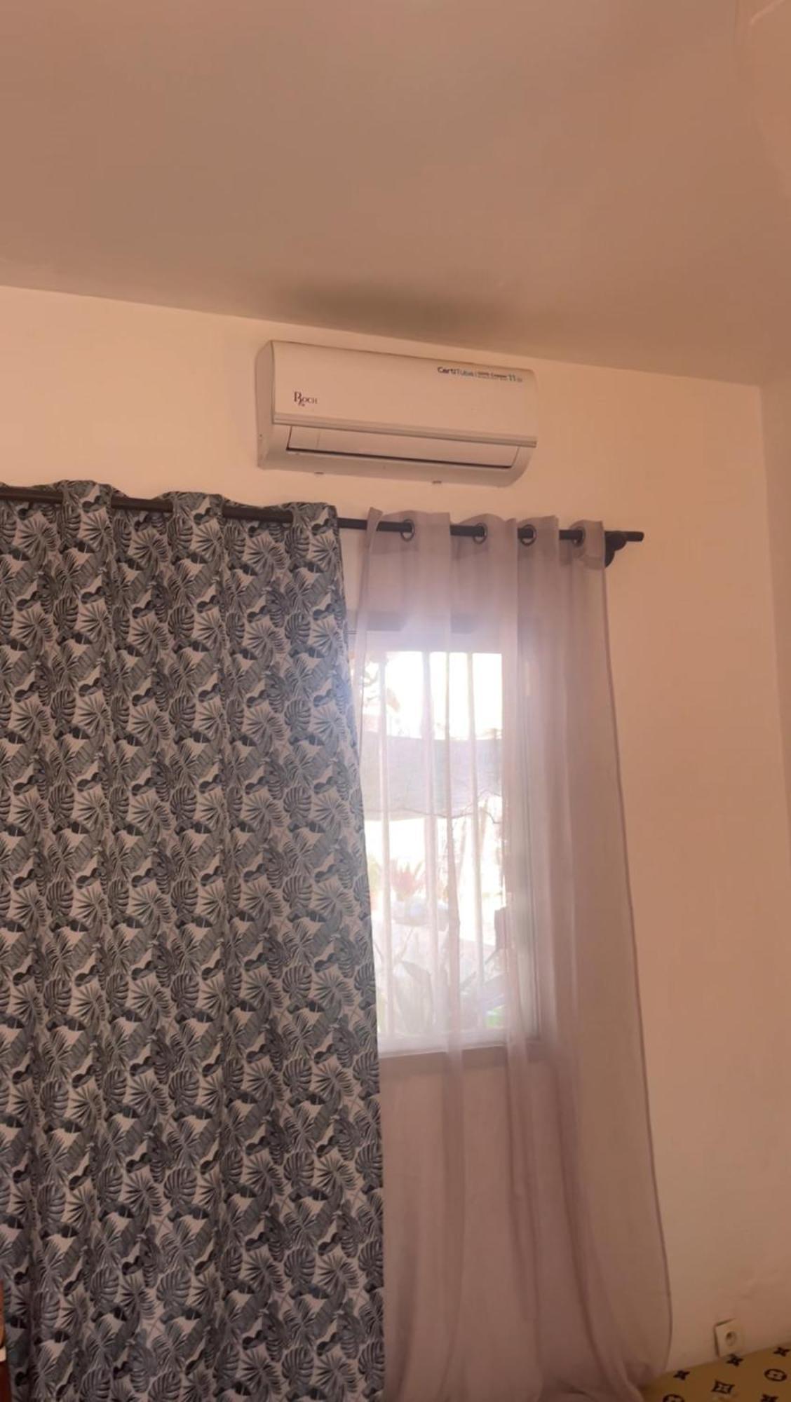 Dar Dyali Rooftop ⁿᵉᵃʳ ⁿᵍᵒʳ ᵇᵉᵃᶜʰ ᵃⁿᵈ ⁱˢˡᵃⁿᵈ Dakar Phòng bức ảnh